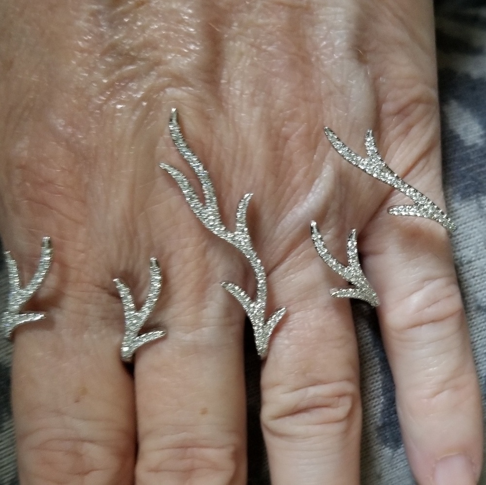 Sterling silver white saphire 4 ring hand cuff - Picture 6 of 12